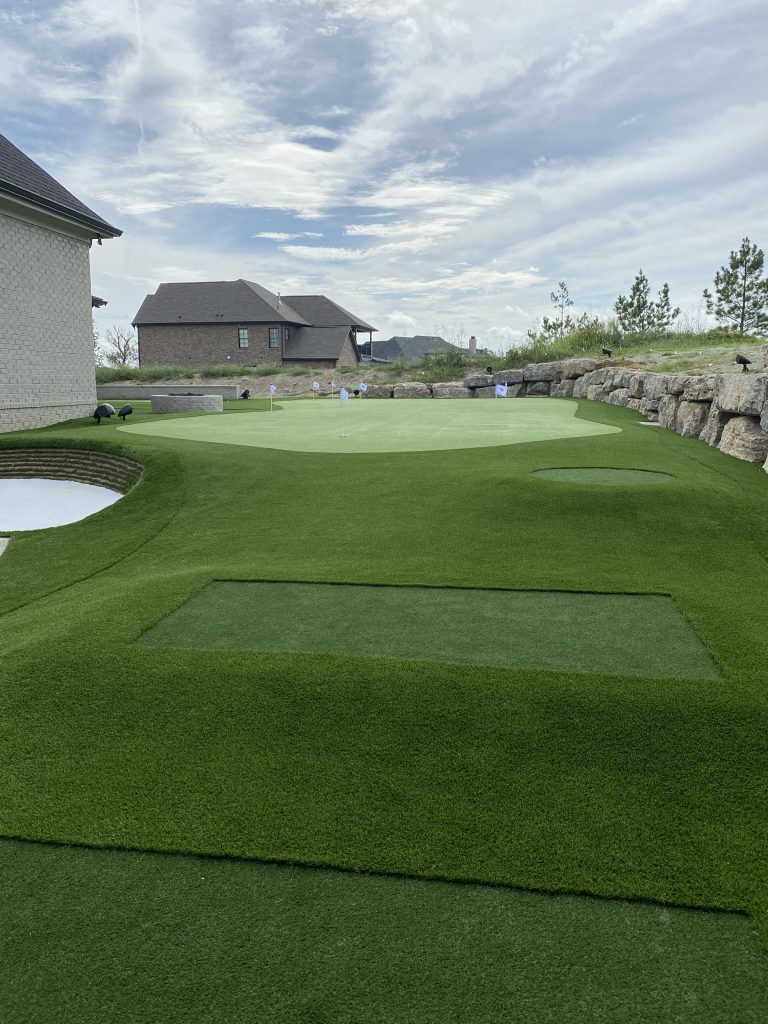 putting green turf outdoor on Cape Cod Celebrity Greens