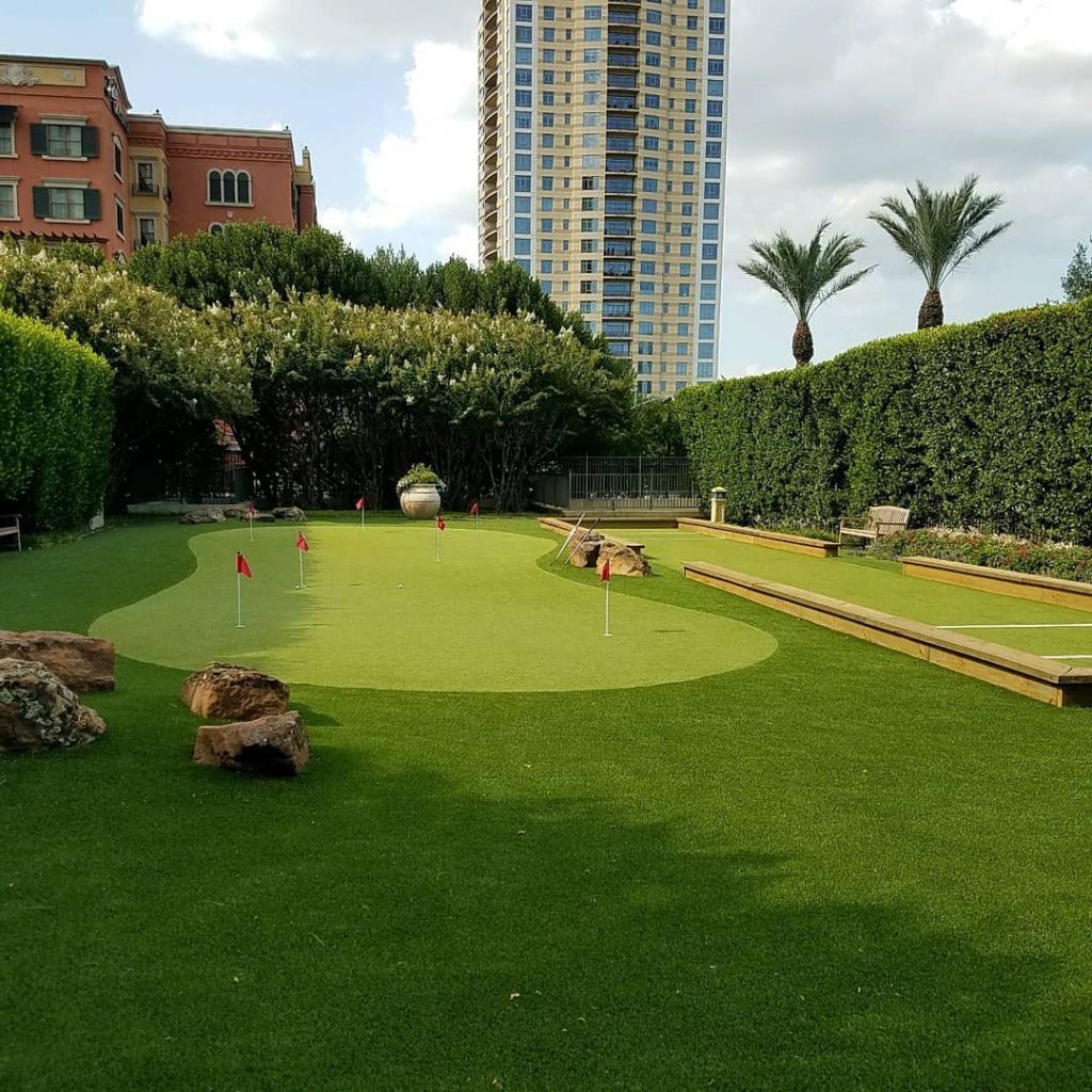 professional synthetic grass putting green and boccee court