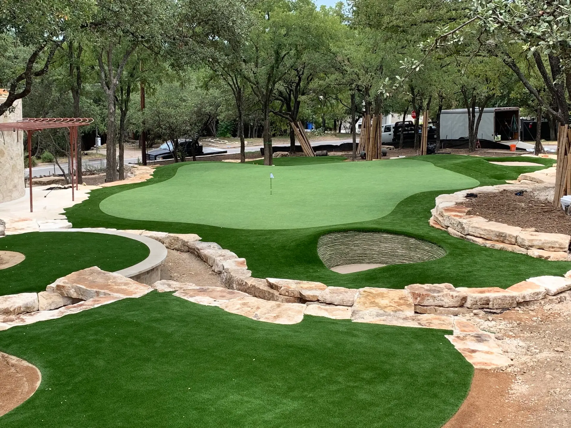 backyard putting green designers