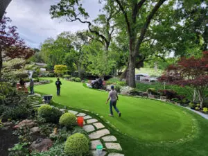 installers of artificial grass putting greens and grass