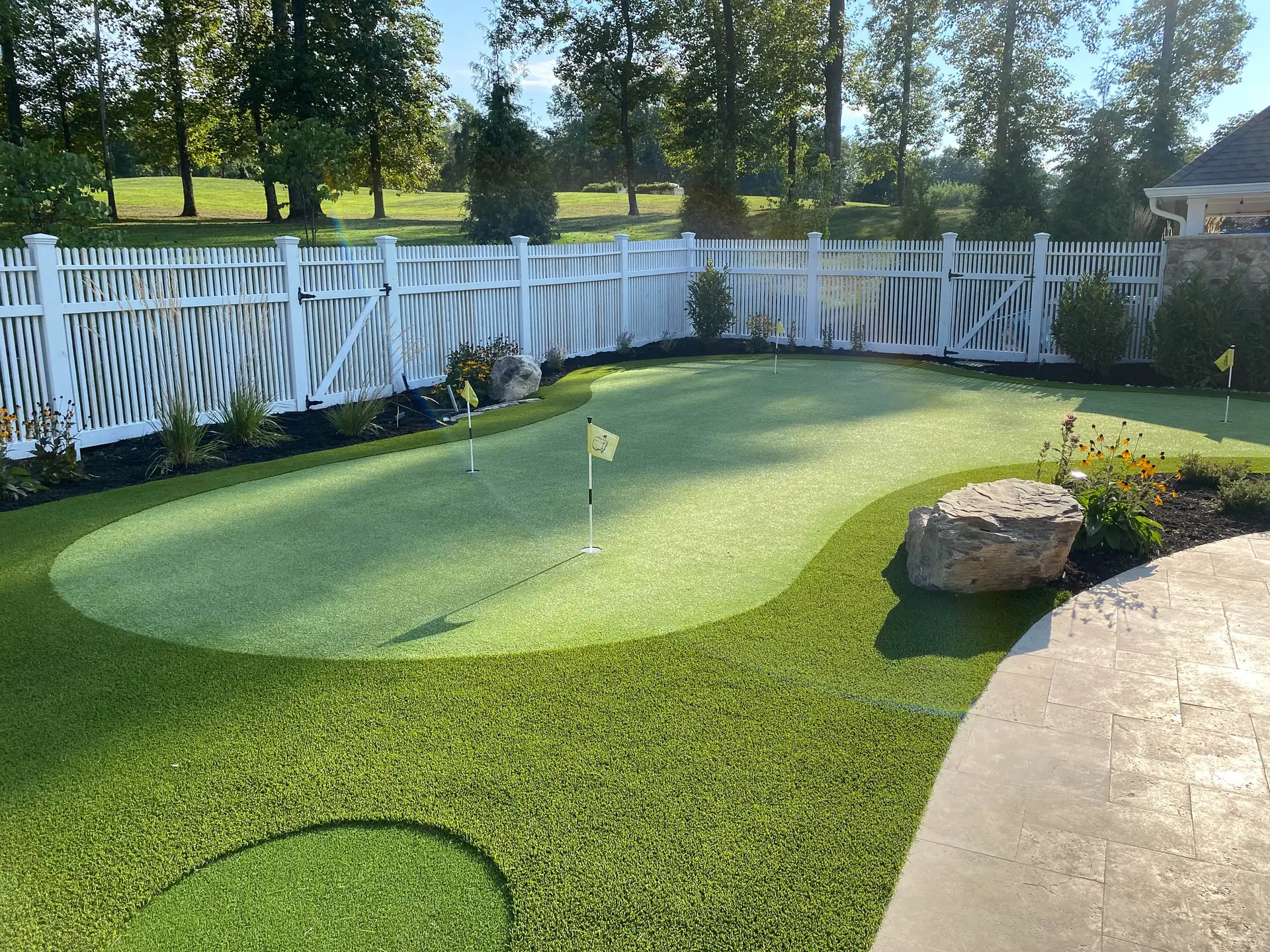 backyard putting green golf green installers